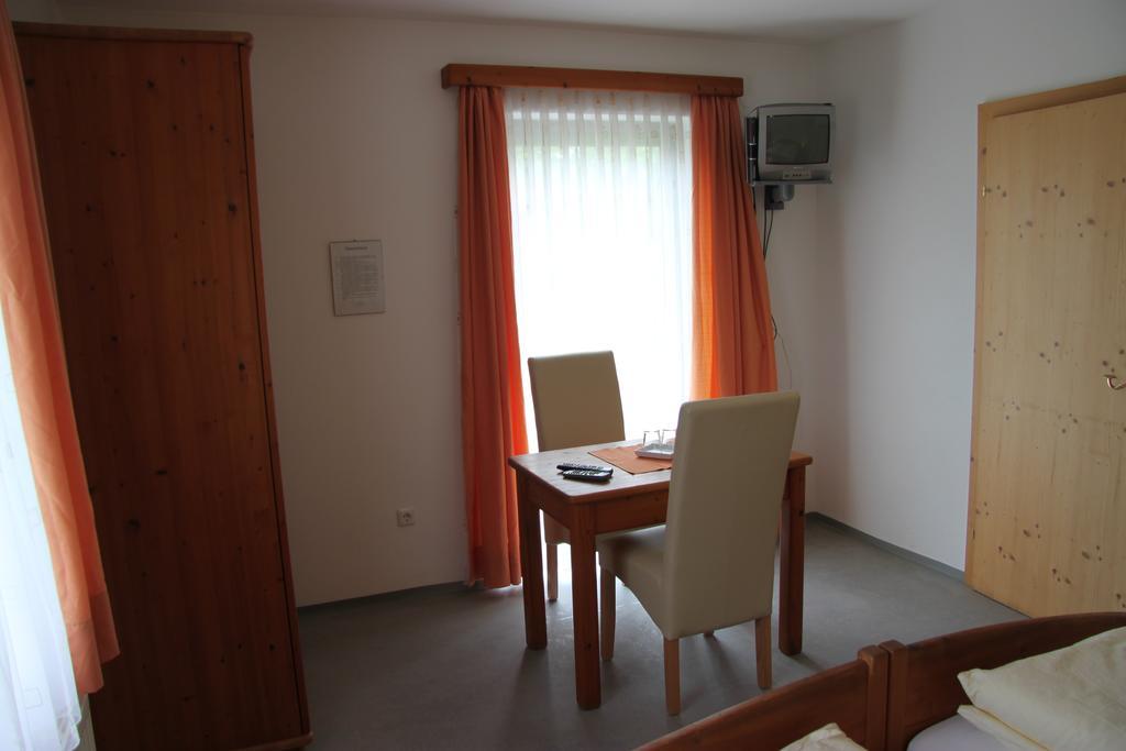 Pension Merkinger Behamberg Quarto foto